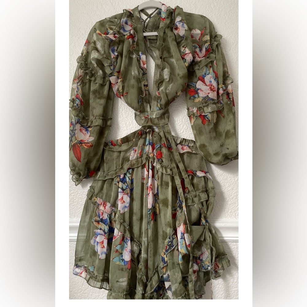 Garota Dress.